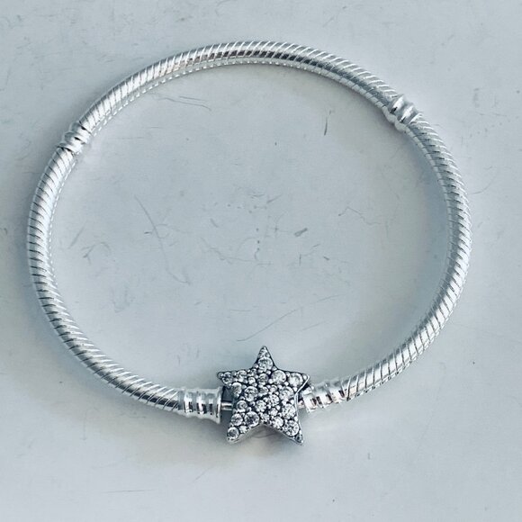 Pandora Moments Asymmetric STAR CLASP Snake Chain Bracelet - Picture 5 of 7